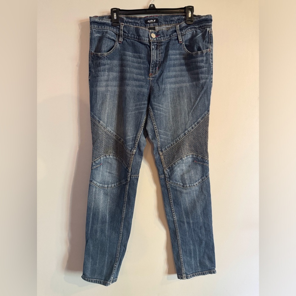 Allen B. Allen Schwartz distressed Jeans with stitch designs and zipper ankles